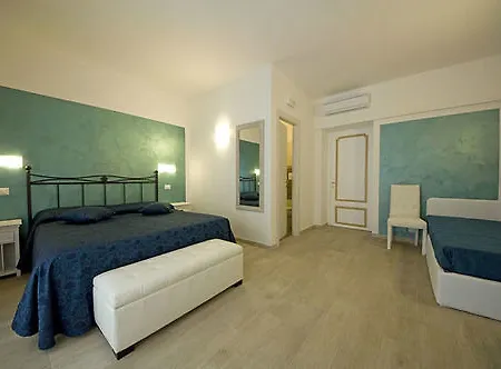 Atlantis Guest house 3*